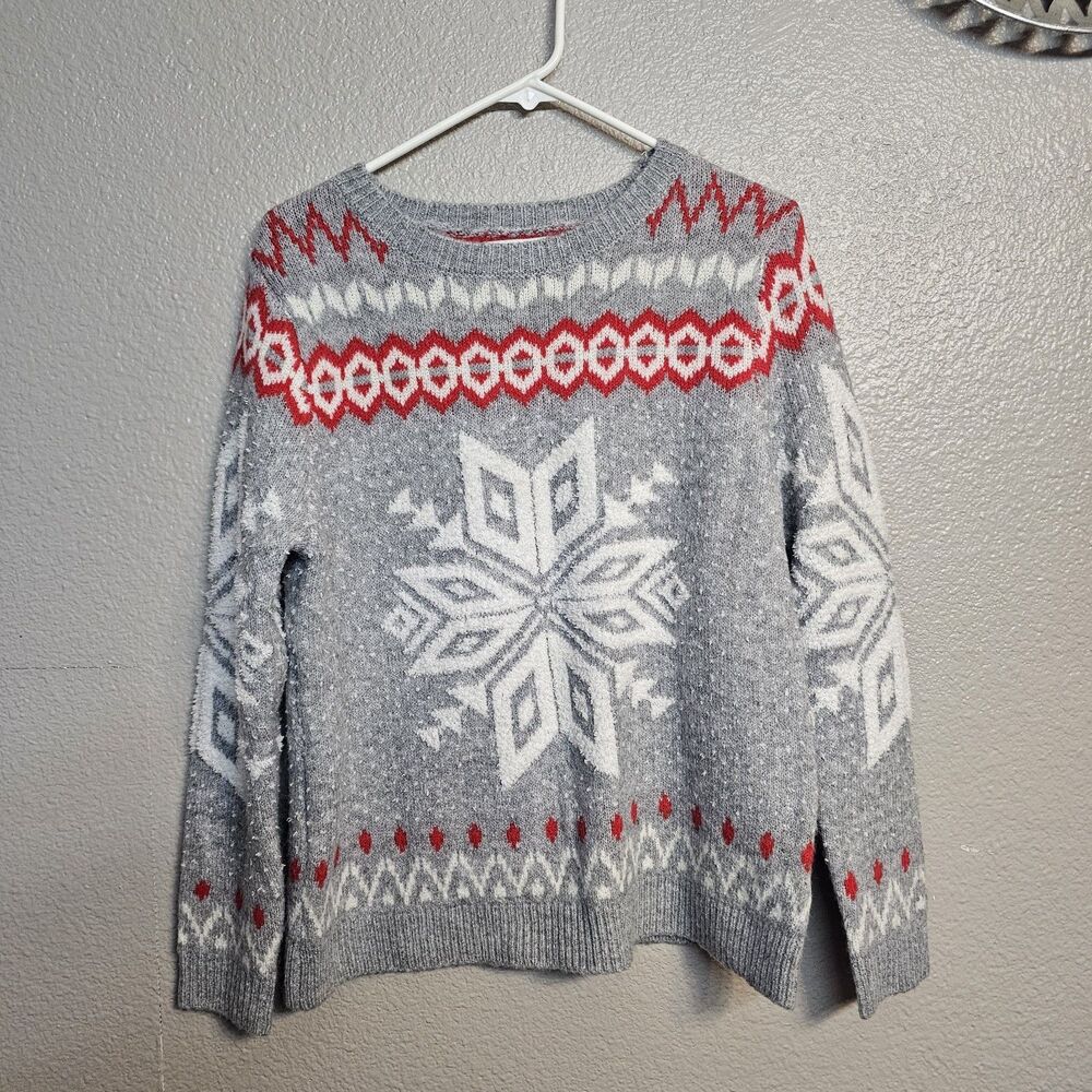 Cupcakes & Cashmere Women's M Gray Red Snowflake Nordic Christmas Sweater AA100